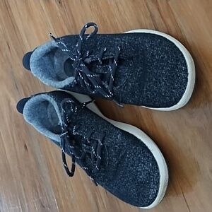allbirds Men's Wool Runners in Charcoal and White